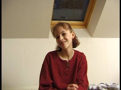 Blonde masturbiert ihre Pelzmuschi Blonde masturbiert ihre Pelzmuschi