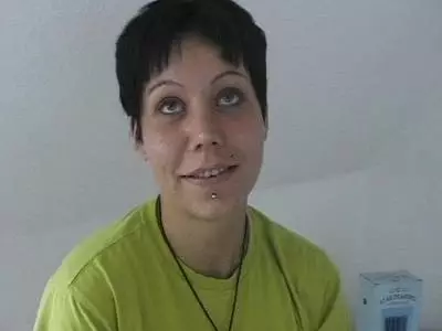 So einen versauten Blowjob-Spass hat sich der Typ niemals erträumt